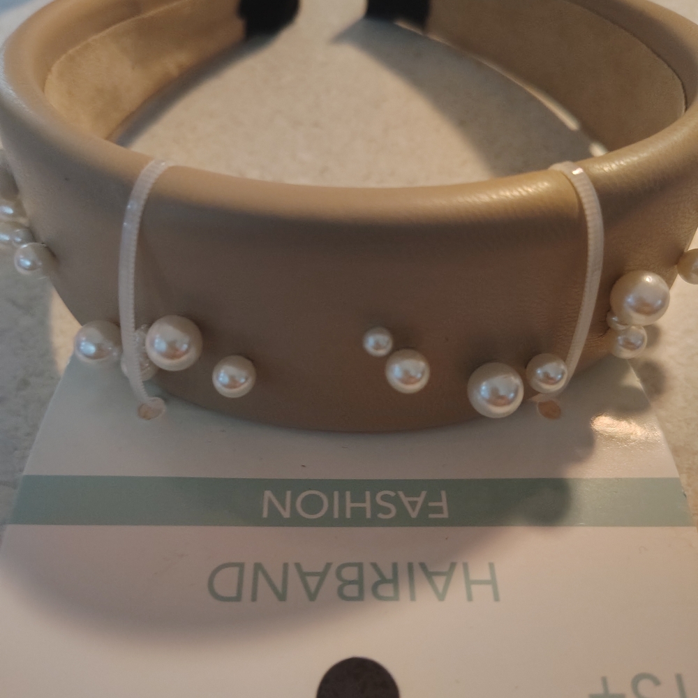 Elegant Pearl-Embellished Beige Headband